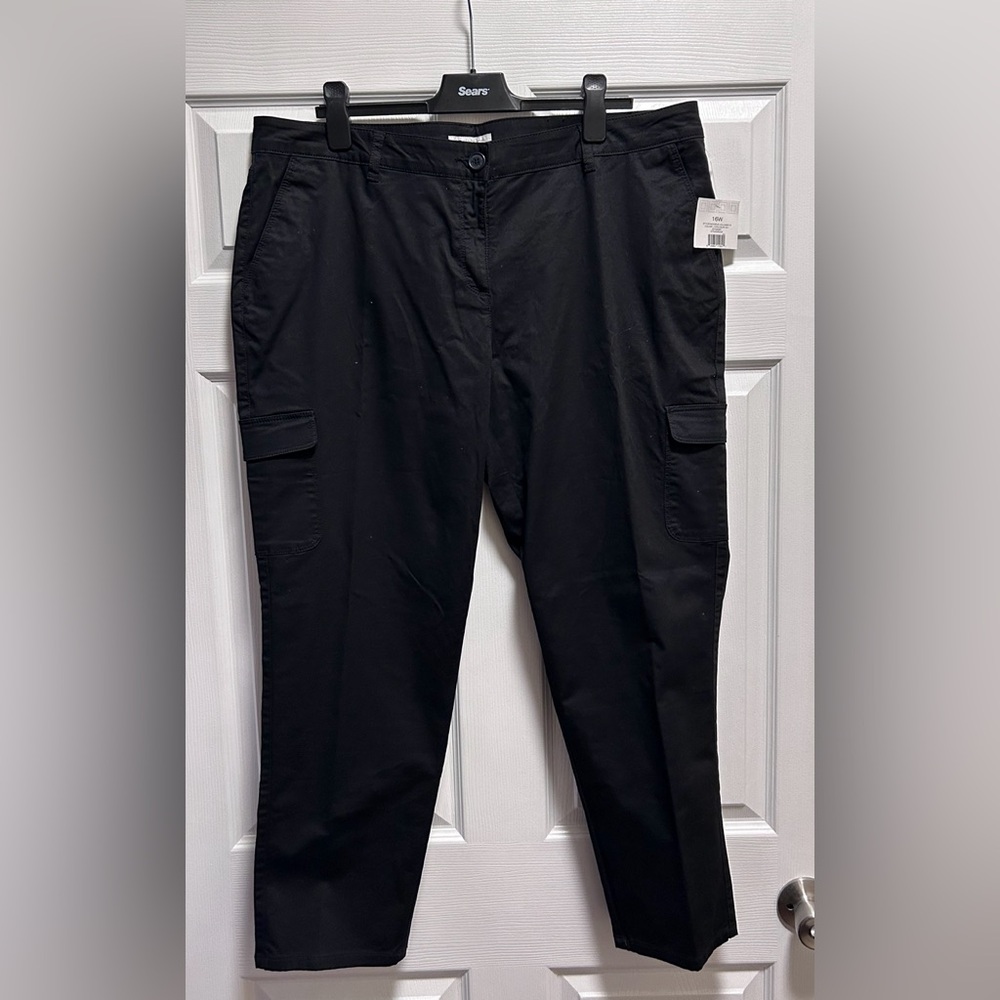 Liz Claiborne Cargo Pants